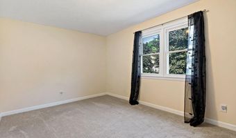 47 Morgan Ave 45, Johnston, RI 02919
