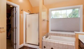 126 Saint Andrews Dr, Horseheads, NY 14845