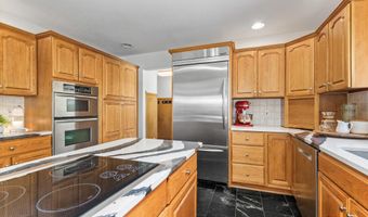 2197 Knollpoint Dr NE, Ada, MI 49301