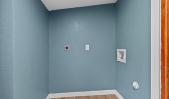 108 POND St, Amherst, WI 54406