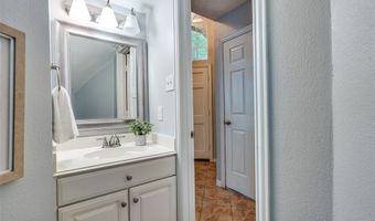 14592 Evergreen Ct, Addison, TX 75001
