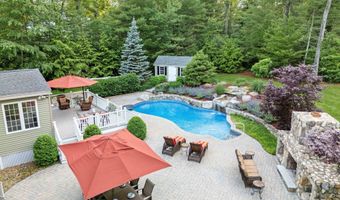104 Windsor Dr, Auburn, NH 03032