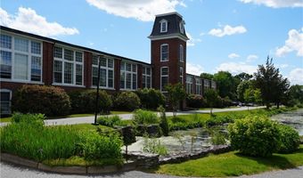 40 Web Ave 217, North Kingstown, RI 02852