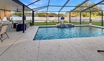 31 Morgan St, Auburndale, FL 33823