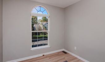 3244 Dunwoodie Rd, Ann Arbor, MI 48105
