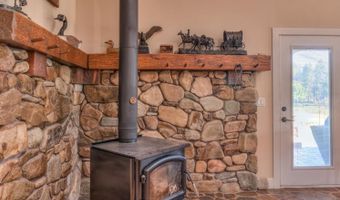 56081 Snow Goose Ct, Bend, OR 97707