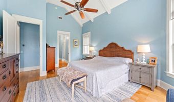 4550 Cape Island Dr, Awendaw, SC 29429