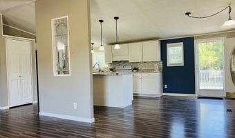 629 Old Snow Hill Rd, Ayden, NC 28513