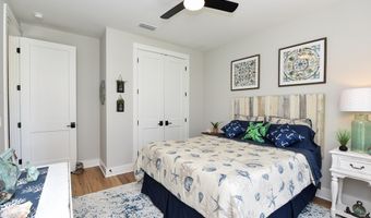 225 Ave D, Apalachicola, FL 32320