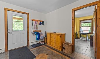 429 Polhemus Rd, Cambridge, VT 05464