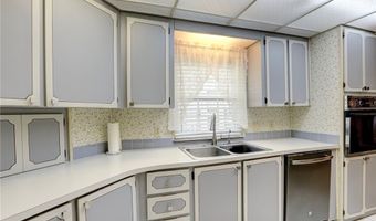 931 Jacaranda Dr, Barefoot Bay, FL 32976