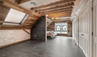2230 Greenwood Rd, Allentown, PA 18103