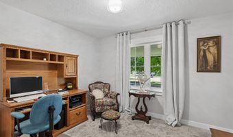 405 Plumwood Ct SW, Altoona, IA 50009