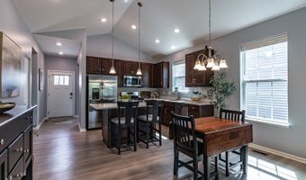 2170 Indigo Dr, Algonquin, IL 60102