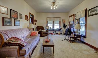 453 Stockholm St, Asbury, MO 64832