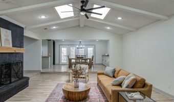 5701 75th St, Lubbock, TX 79424