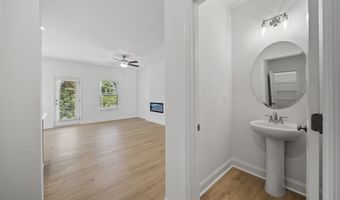 165 Mill Ctr 216, Athens, GA 30606