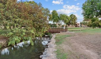 5759 W DRAKE Ct, Chandler, AZ 85226