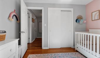 1312 N VIOLA St, Appleton, WI 54911