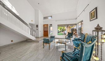 3902 Dorsie Ln, La Mesa, CA 91941