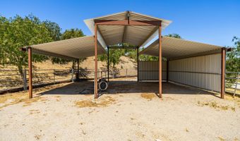 13602 Sego Rd, Agua Dulce, CA 91390