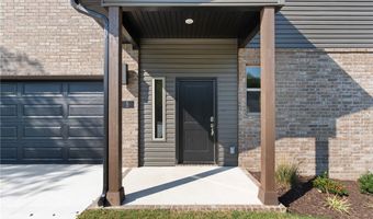5 Hebrides Ln, Bella Vista, AR 72715