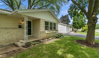 1210 Acewood Blvd, Madison, WI 53716