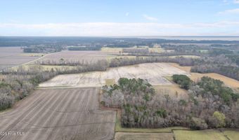 230 Boones Ln, Arapahoe, NC 28510