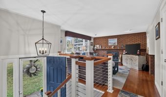 40 Cedar Rd, Clinton, CT 06413