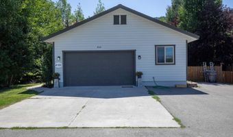 404 SNAKE RIVER Dr, Alpine, WY 83128
