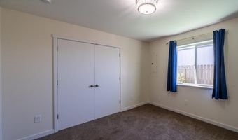 937 Carter St SW, Bandon, OR 97411