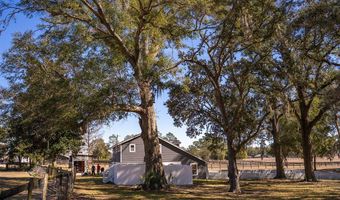 1720 SW 22nd Pl, Bell, FL 32619
