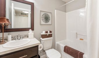18284 SW Annamae Ln, Beaverton, OR 97003