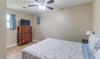 4254 1ST Ave, Bay St. Louis, MS 39520