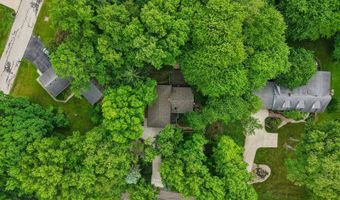 884 Dogwood Ter, Akron, OH 44321