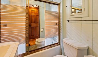 40 Uncas Rd, Clinton, CT 06413