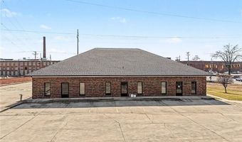 208 W Salisbury St, Asheboro, NC 27203