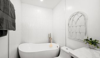 3120 Poe St, San Diego, CA 92106