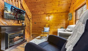 645-1 Right Fork Fixer Rd, Beattyville, KY 41311