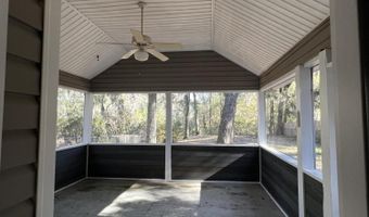 552 Sams Point Rd, Beaufort, SC 29907