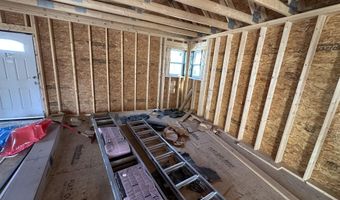 24 Prentiss St, Bangor, ME 04401