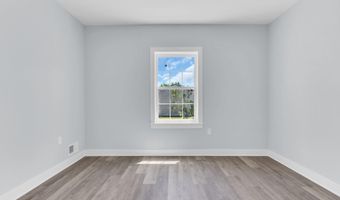 443 Western Blvd, Bayville, NJ 08721