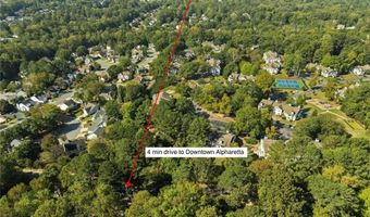 721 Wedgewood Dr B, Alpharetta, GA 30009