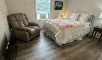 25 Park Ln, Arundel, ME 04046