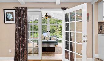 36 Daniel Dr, North Kingstown, RI 02852