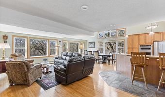 1342 Stagecoach Trl S, Afton, MN 55001