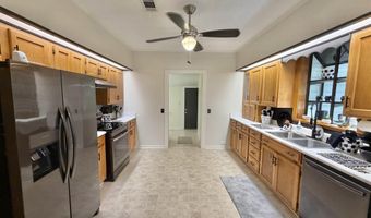 404 E Horner St, Atmore, AL 36502
