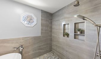 903 Old Oak Cir, Algonquin, IL 60102