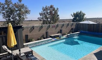 9910 Fire Island Dr, Bakersfield, CA 93313