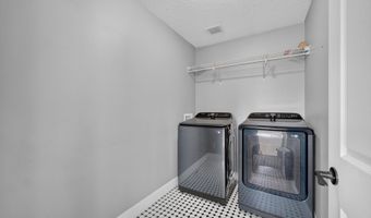 3706 SW Bluegrass Cir, Ankeny, IA 50023